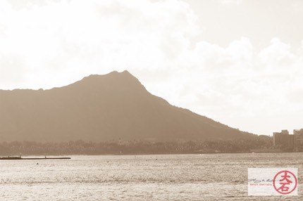 Diamond Head from Kahanamoku Park